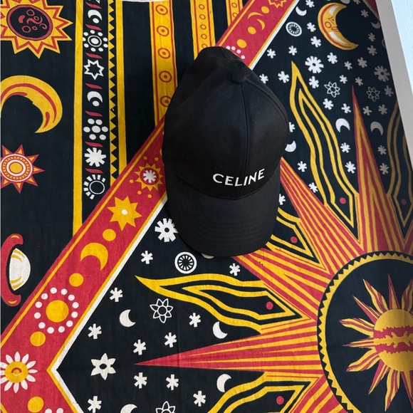 Celine Midnight Black Cap - Picture 1 of 2